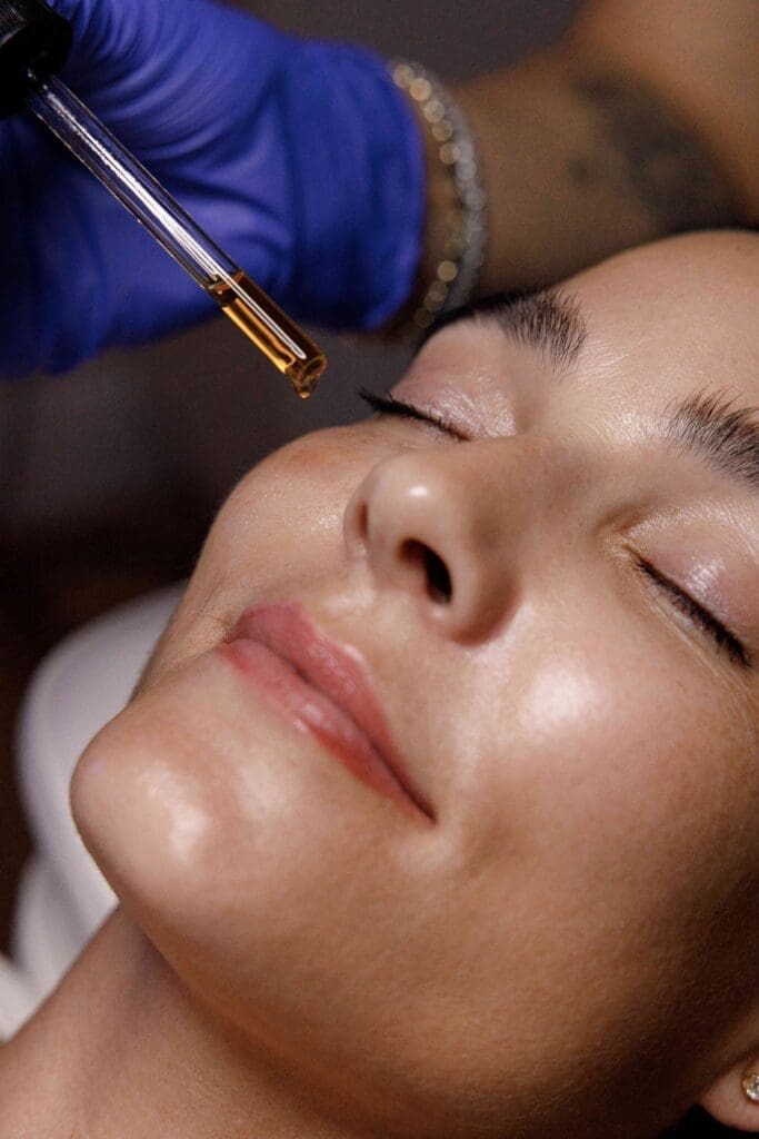 Aesthetician 6 An image with the filename of FACIAL CUSTOMIZATIONS